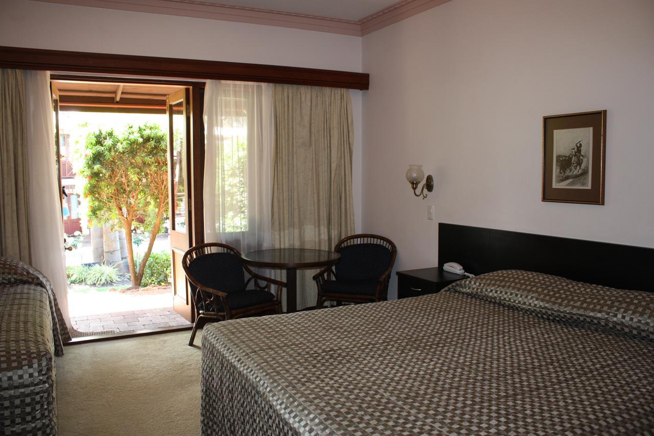 Heritage Country Motel เพิร์ท ภายนอก รูปภาพ